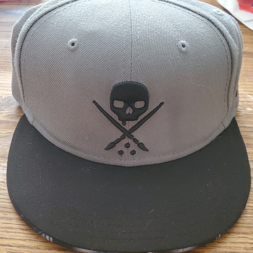 Sullen Hat
